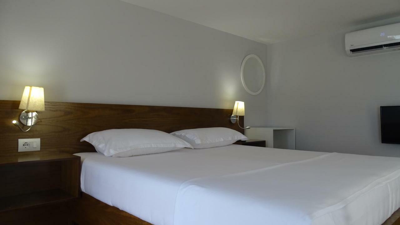 Bistrica Hotel ซารานเดอ ภายนอก รูปภาพ